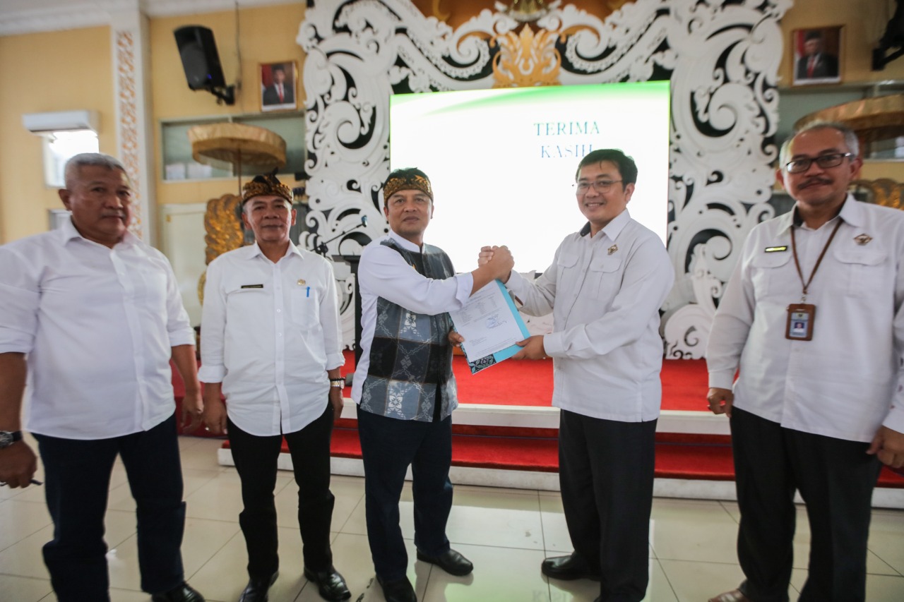 Bupati Bandung: